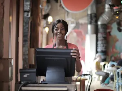 cashier-computer-restaurant