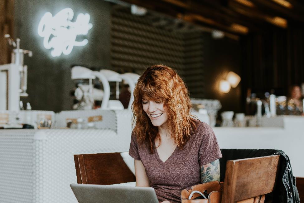 A women working in a restaurant